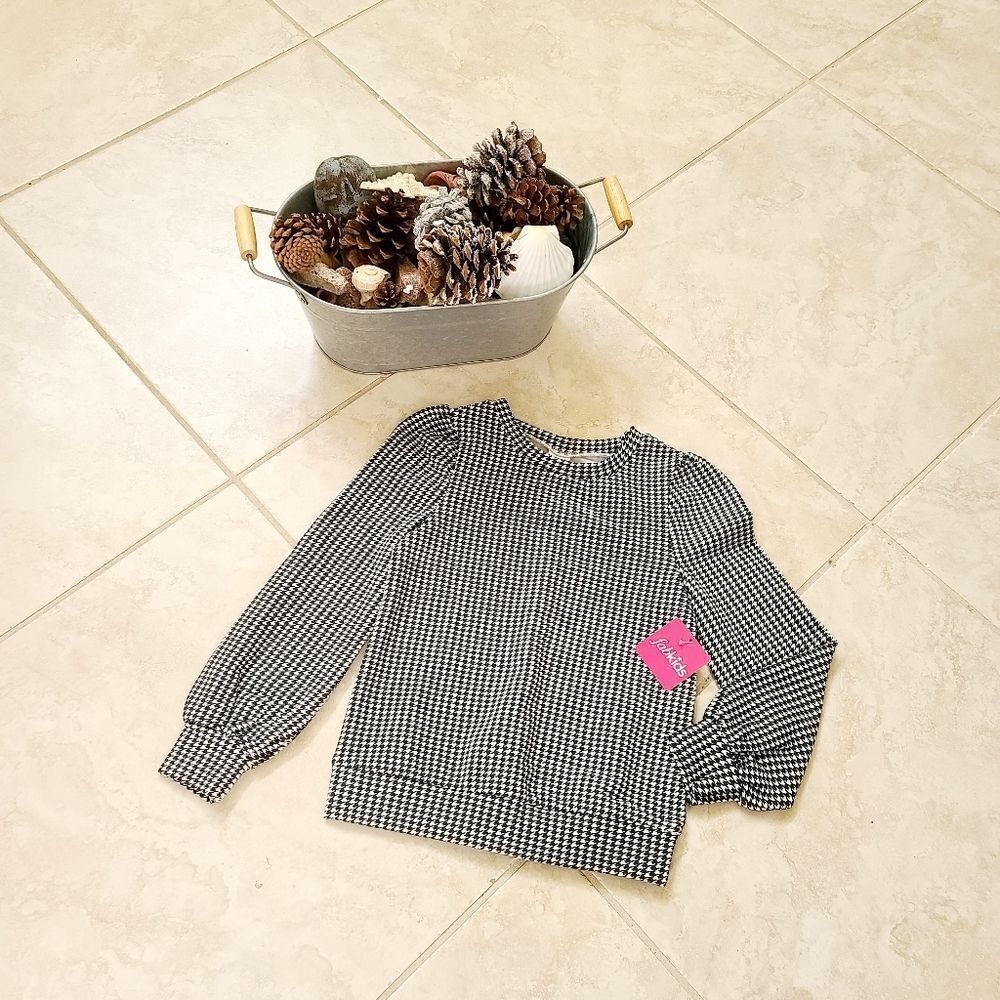 Kids NWT Fabkids long sleeve sweater